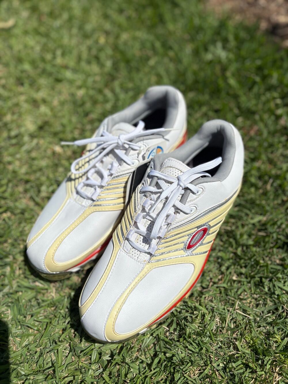 NWT Men’s Vintage Rare Y2K Oakley Golf Shoes White/Red Size 11.5